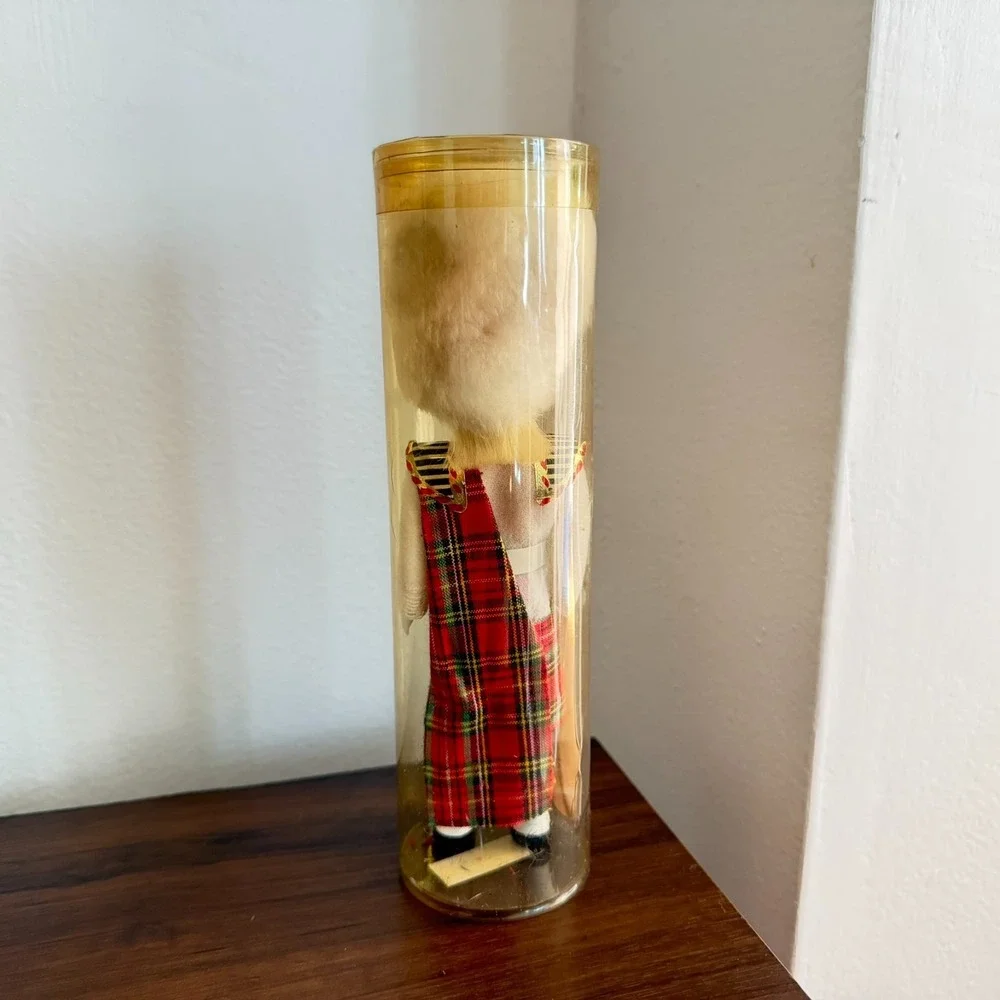 Vintage‎ Royal Scots Doll with White Bearskin 6.5
